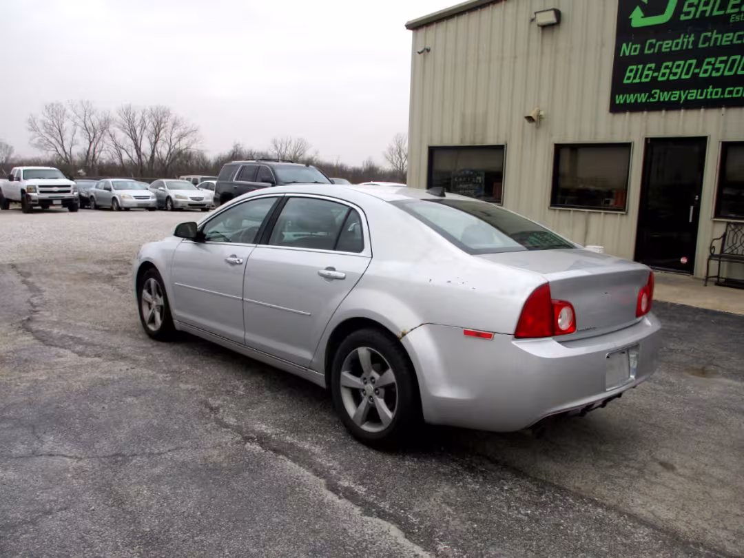 2012 Chevrolet Malibu - 1G1ZD5E00CF110817 - Image #7
