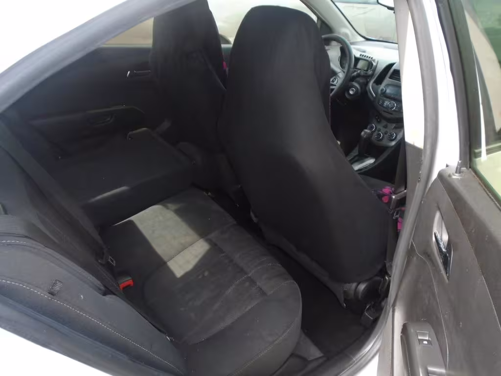 2012 Chevrolet Sonic - 1G1JC5SH9C4181391 - Image #5