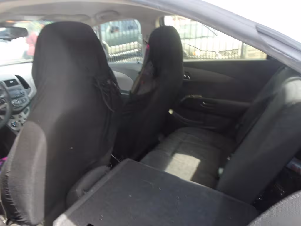 2012 Chevrolet Sonic - 1G1JC5SH9C4181391 - Image #7