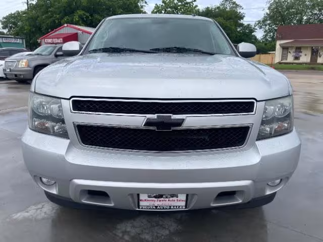 2012 Chevrolet Tahoe - 1GNSCBE00CR137029 - Image #3