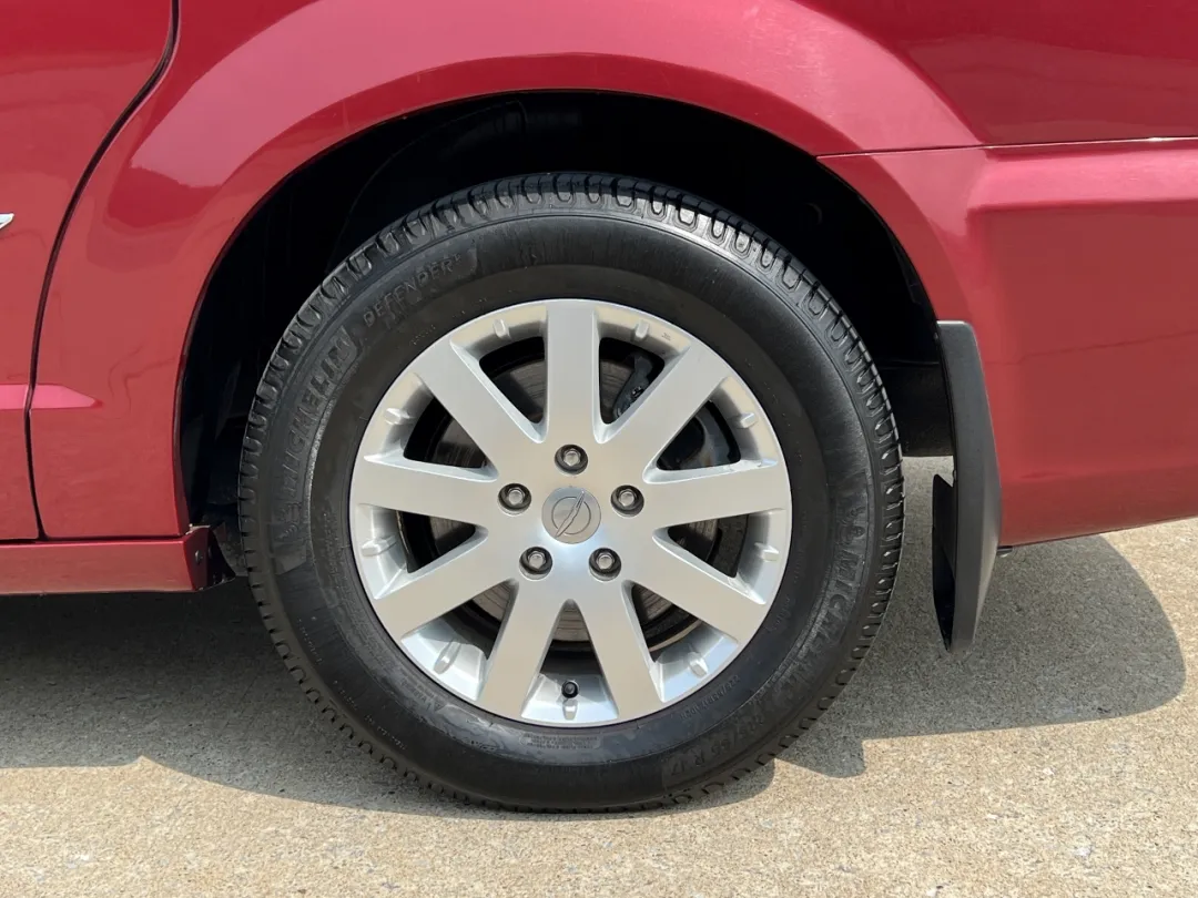 2012 Chrysler Town & Country - 2C4RC1CG1CR413486 - Image #42