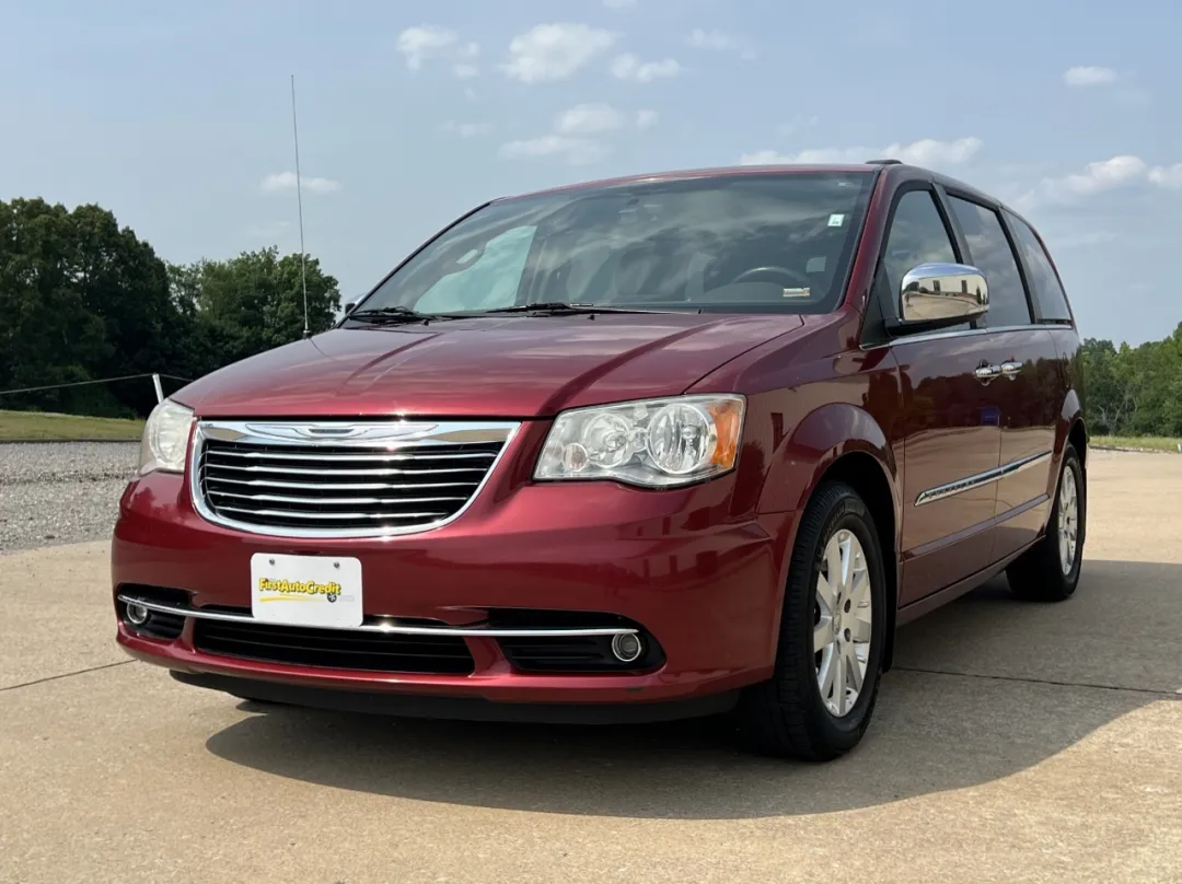 2012 Chrysler Town & Country - 2C4RC1CG1CR413486 - Image #9