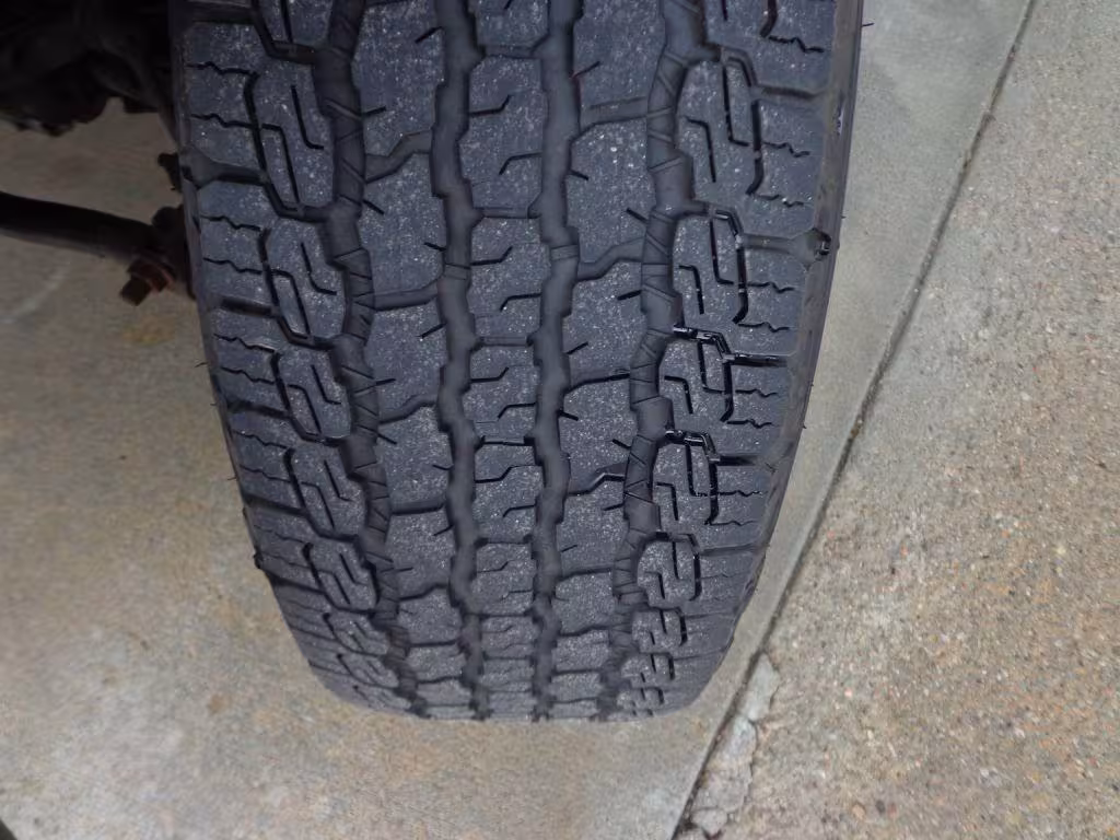 2012 Jeep Wrangler - 1C4HJWEG2CL130194 - Image #6