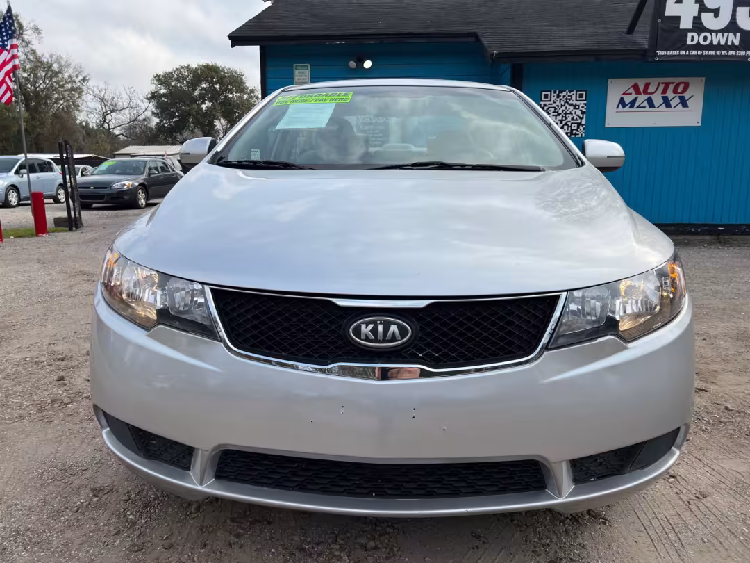 2012 Kia Forte - KNAFU4A26C5516423 - Image #2