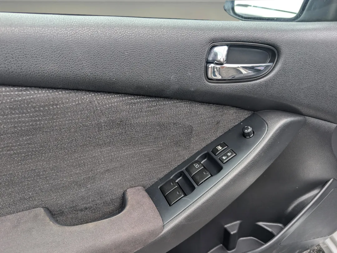 2012 Nissan Altima - 1N4AL2AP3CN577279 - Image #9