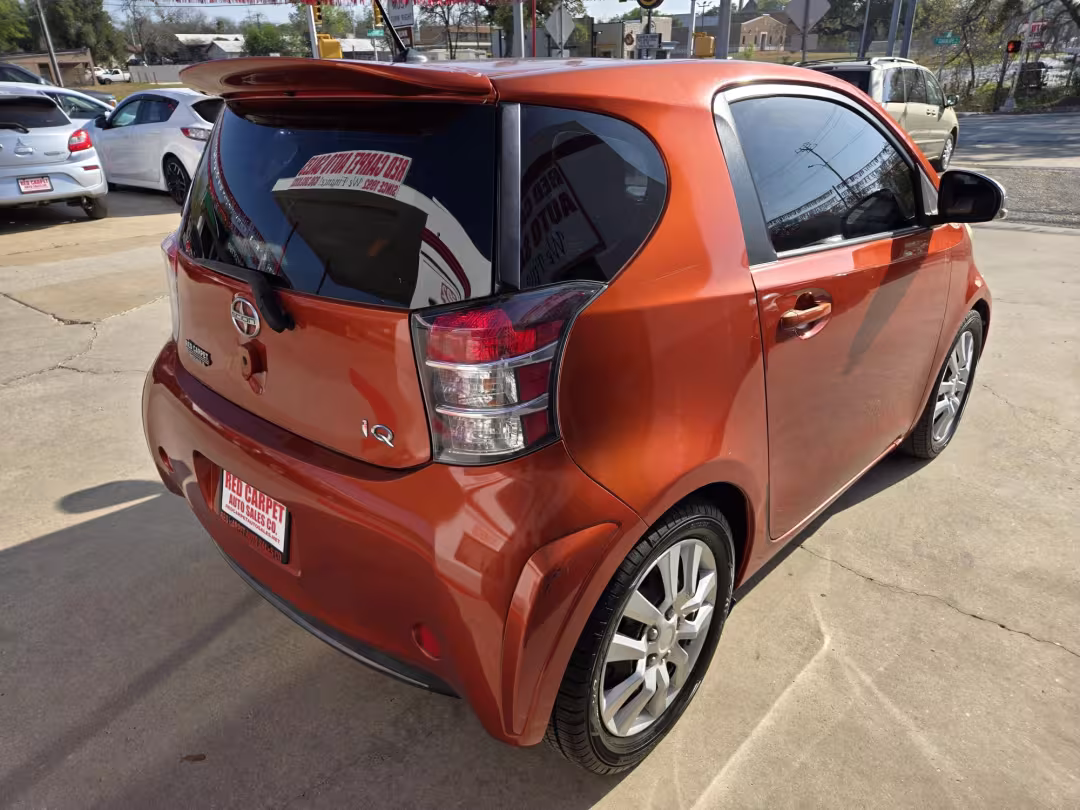 2012 Scion iQ - JTNJJXB06CJ017631 - Image #2