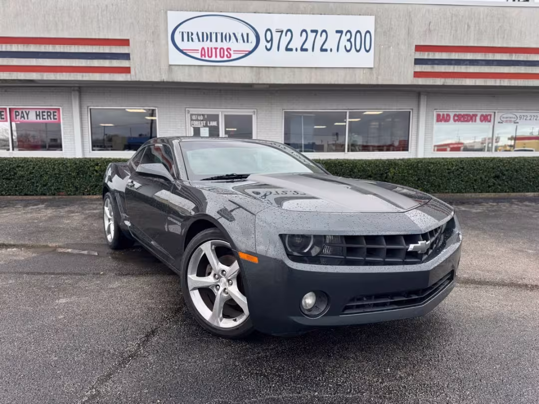 2013 Chevrolet Camaro - 2G1FC1E33D9130160 - Image #2