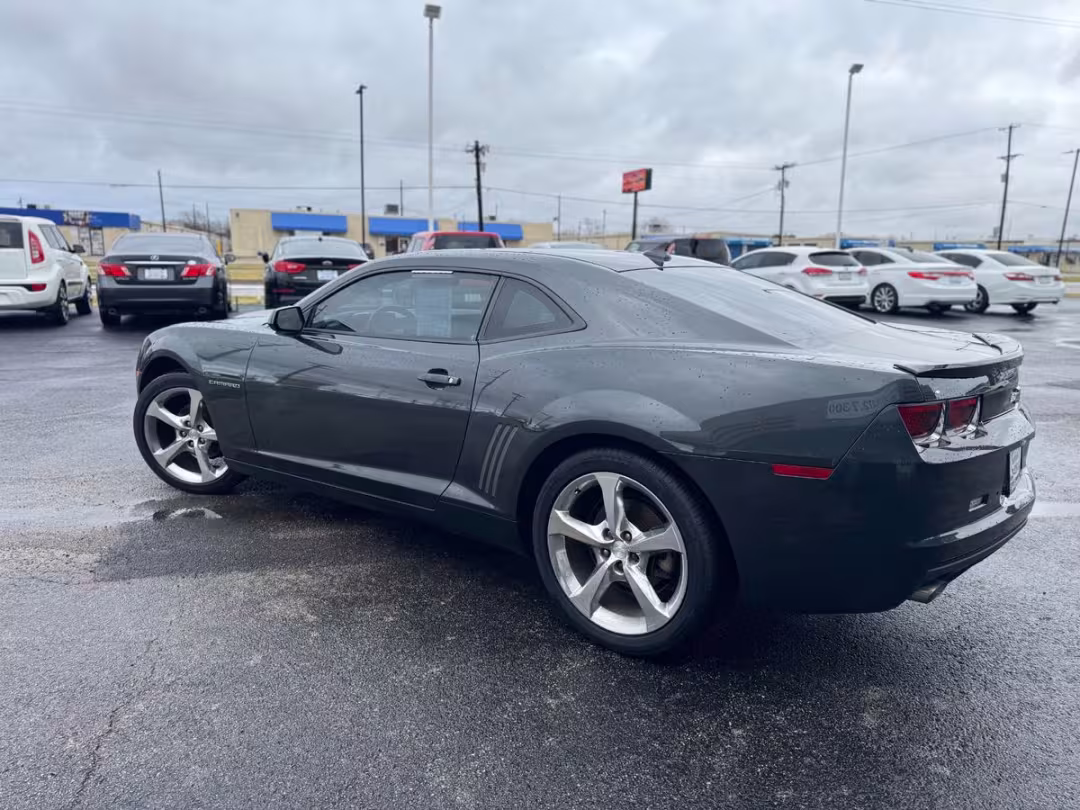 2013 Chevrolet Camaro - 2G1FC1E33D9130160 - Image #9