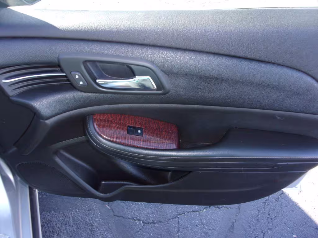 2013 Chevrolet Malibu - 1G11H5SAXDF324441 - Image #15