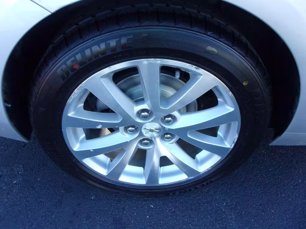 2013 Chevrolet Malibu - 1G11H5SAXDF324441 - Image #18