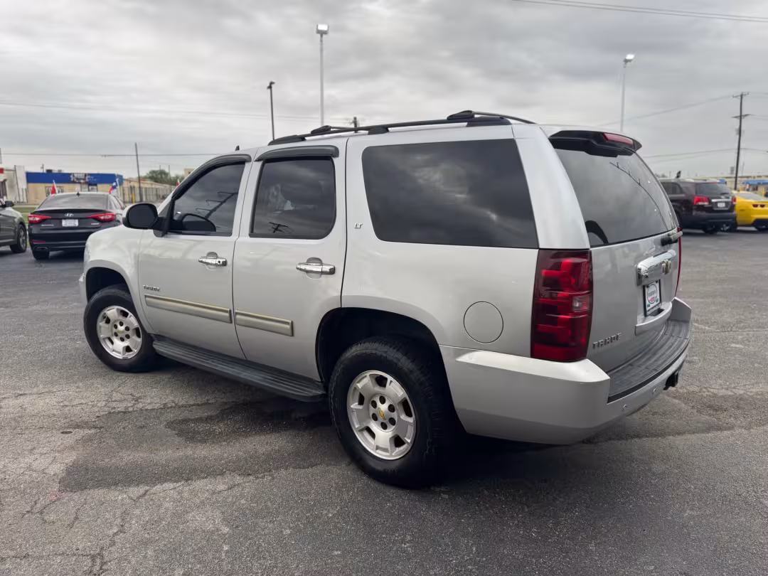 2013 Chevrolet Tahoe - 1GNSKBE01DR253182 - Image #6