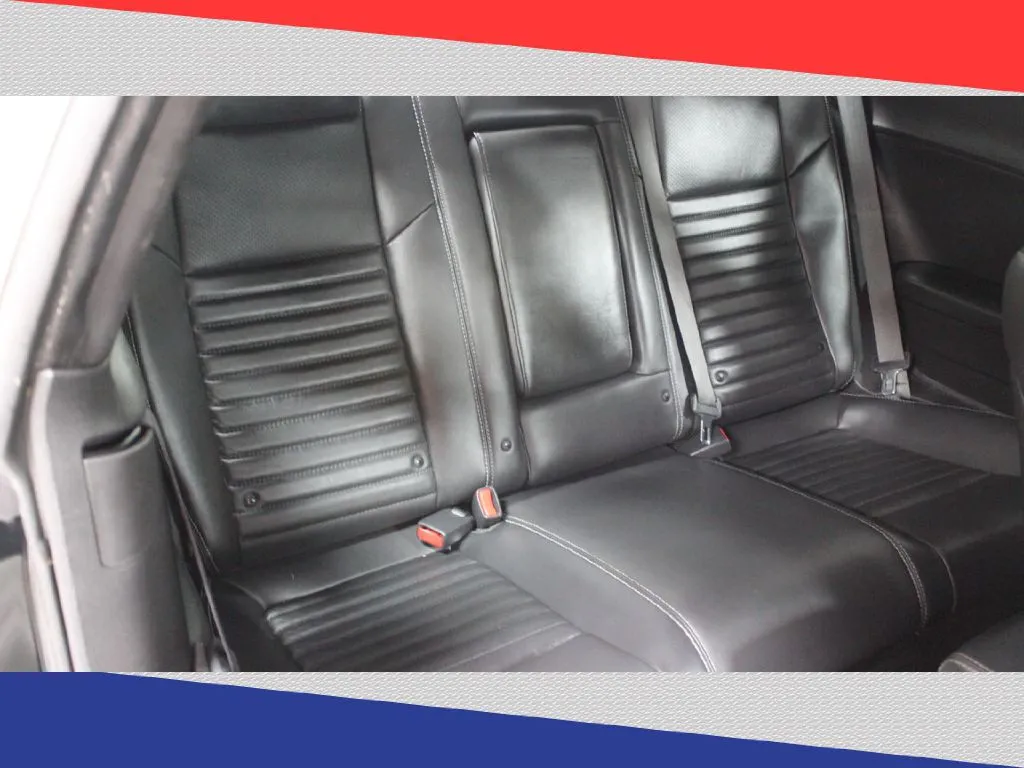 2013 Dodge Challenger - 2C3CDYBT4DH558379 - Image #27