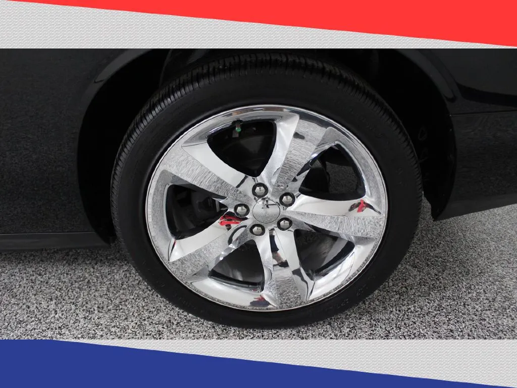 2013 Dodge Challenger - 2C3CDYBT4DH558379 - Image #40