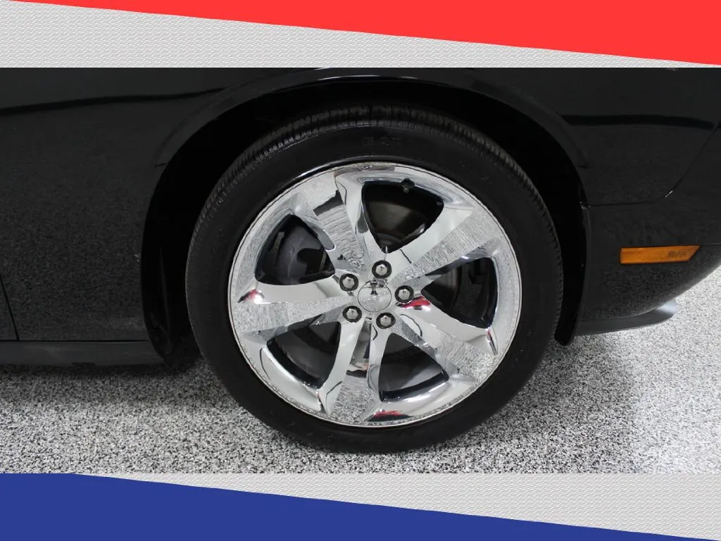 2013 Dodge Challenger - 2C3CDYBT4DH558379 - Image #42