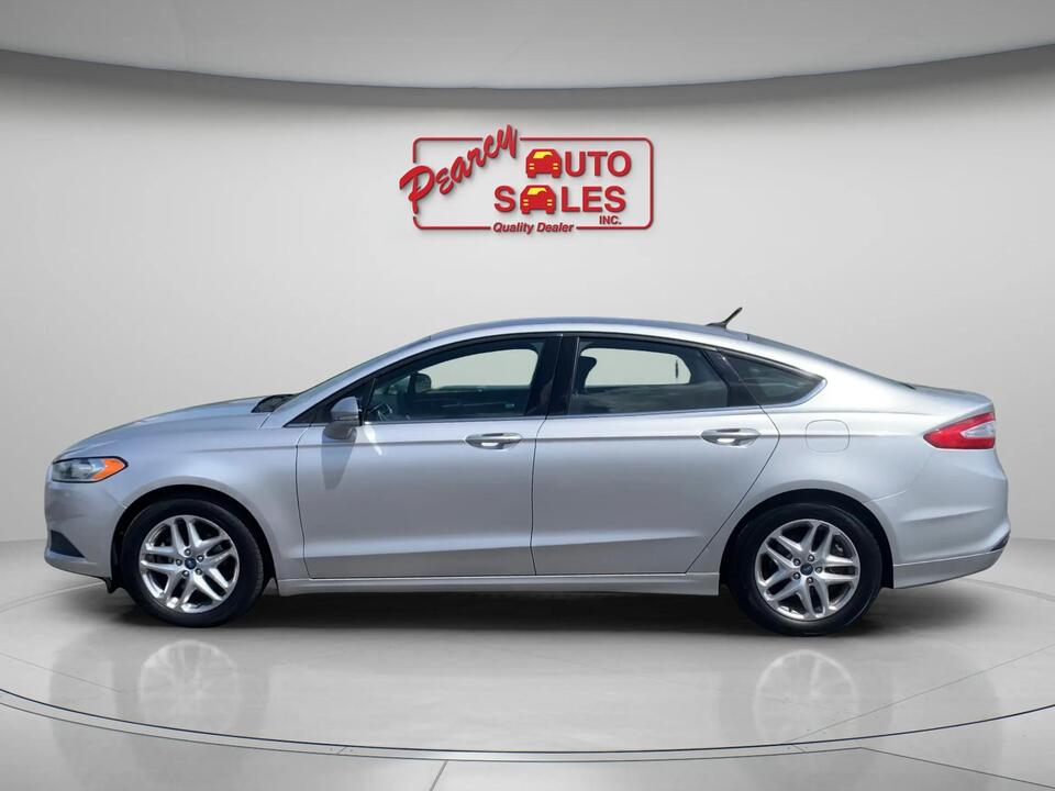 2013 Ford Fusion - 3FA6P0H72DR110597 - Image #3