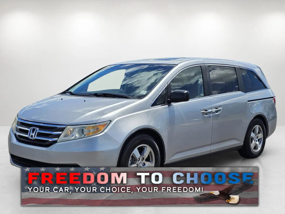2013 Honda Odyssey - 5FNRL5H69DB032490 - Image #1