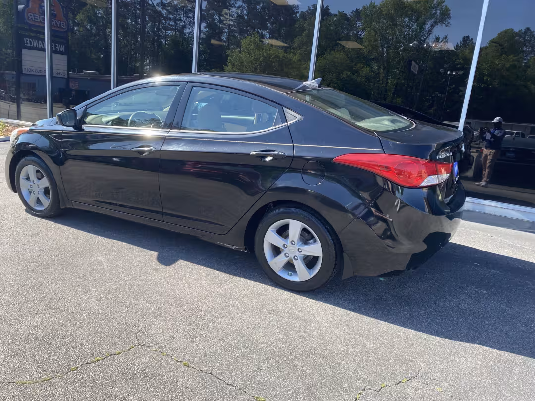 2013 Hyundai Elantra - KMHDH4AE4DU870422 - Image #3