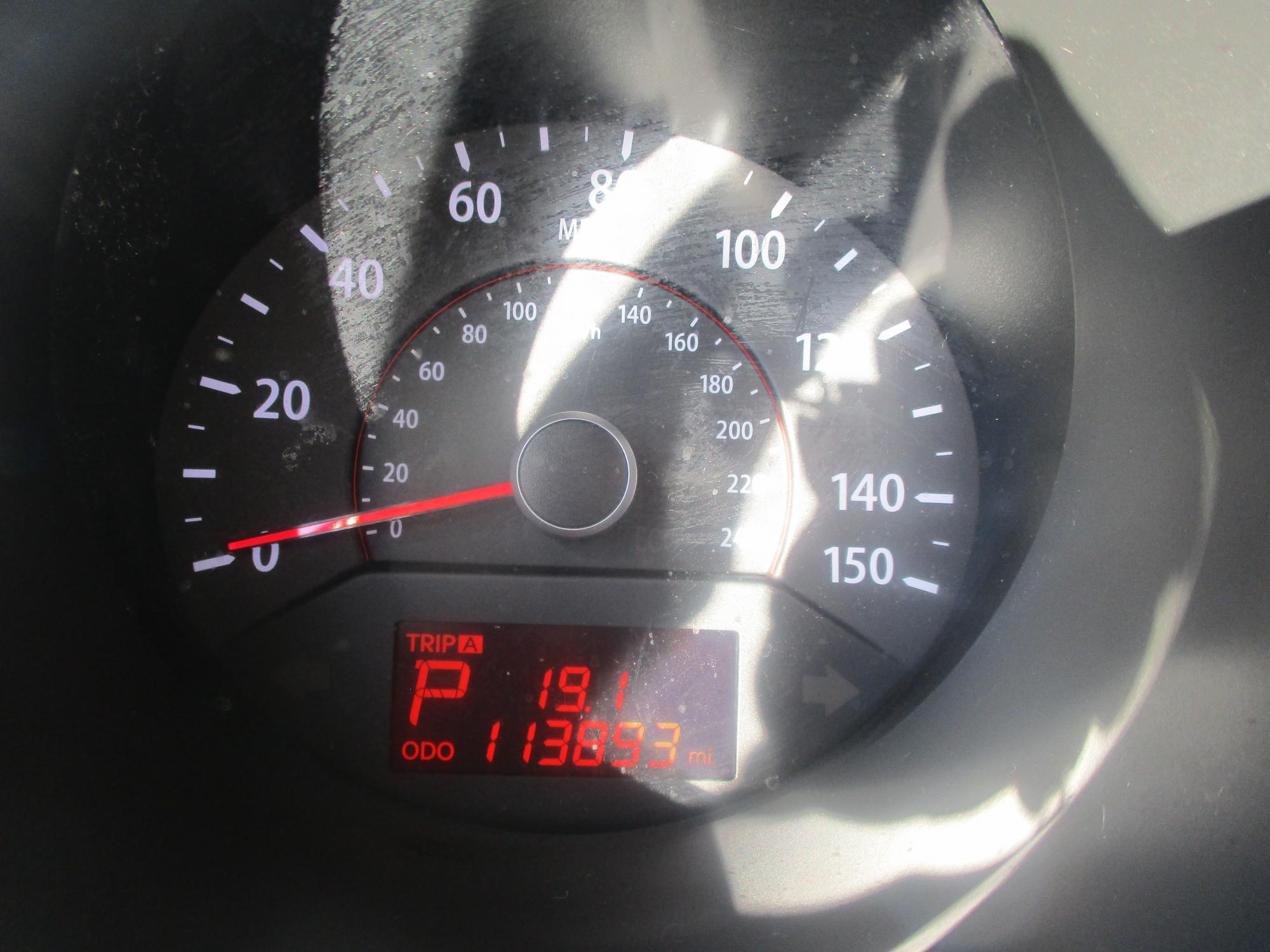 2013 Kia Sorento - 5XYKTDA60DG400053 - Image #2
