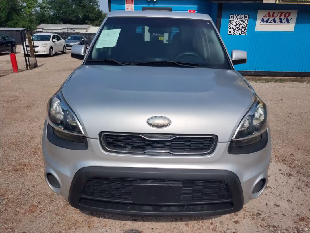 2013 Kia Soul - KNDJT2A53D7553658 - Image #1
