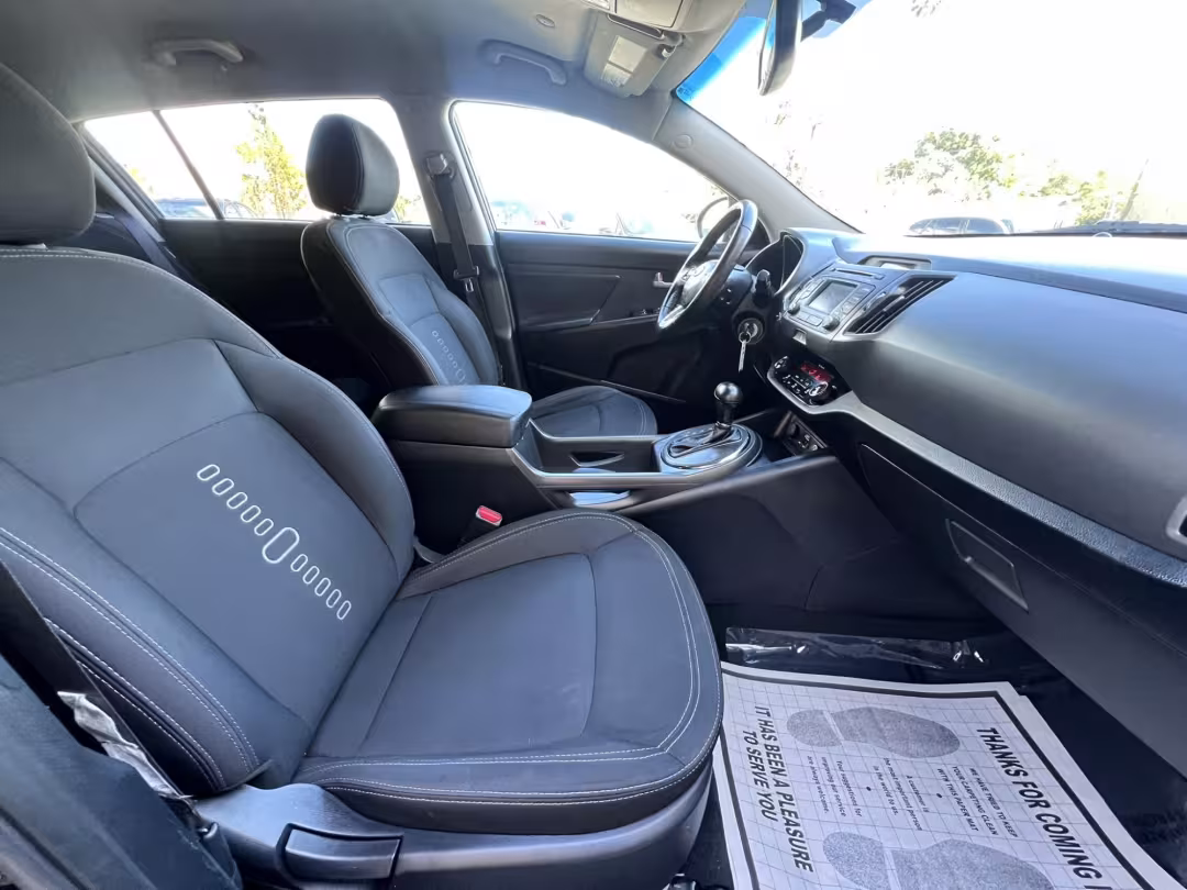 2013 Kia Sportage - KNDPC3A26D7404618 - Image #7