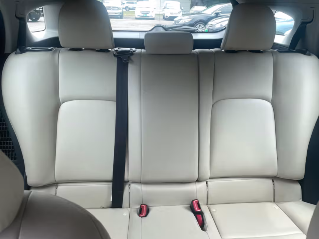 2013 Lexus CT 200h - JTHKD5BH3D2157267 - Image #10