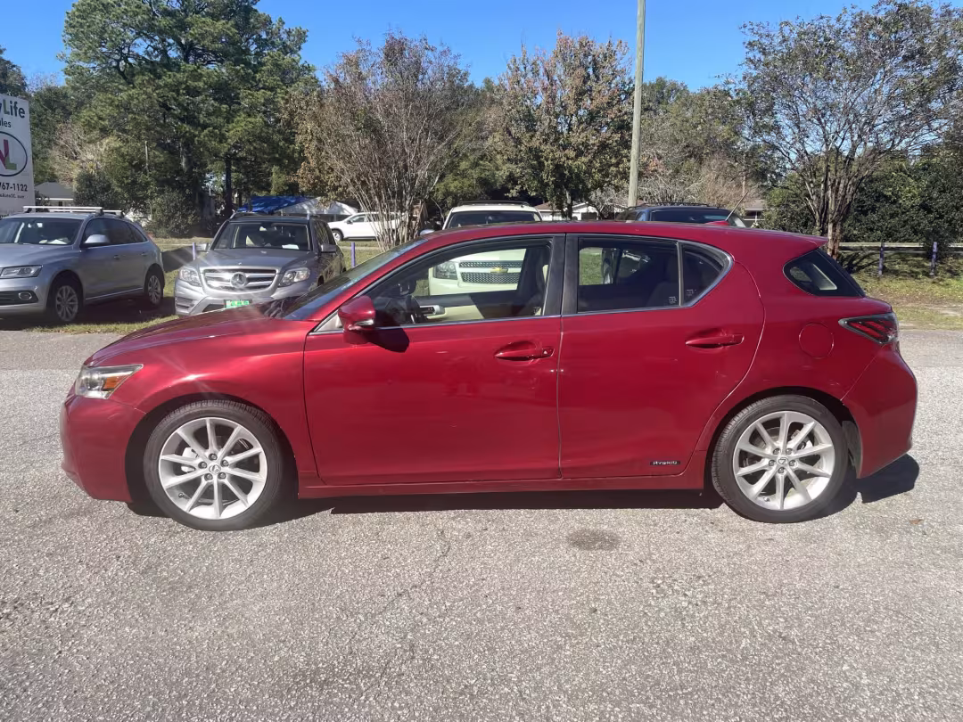 2013 Lexus CT 200h - JTHKD5BH3D2157267 - Image #3