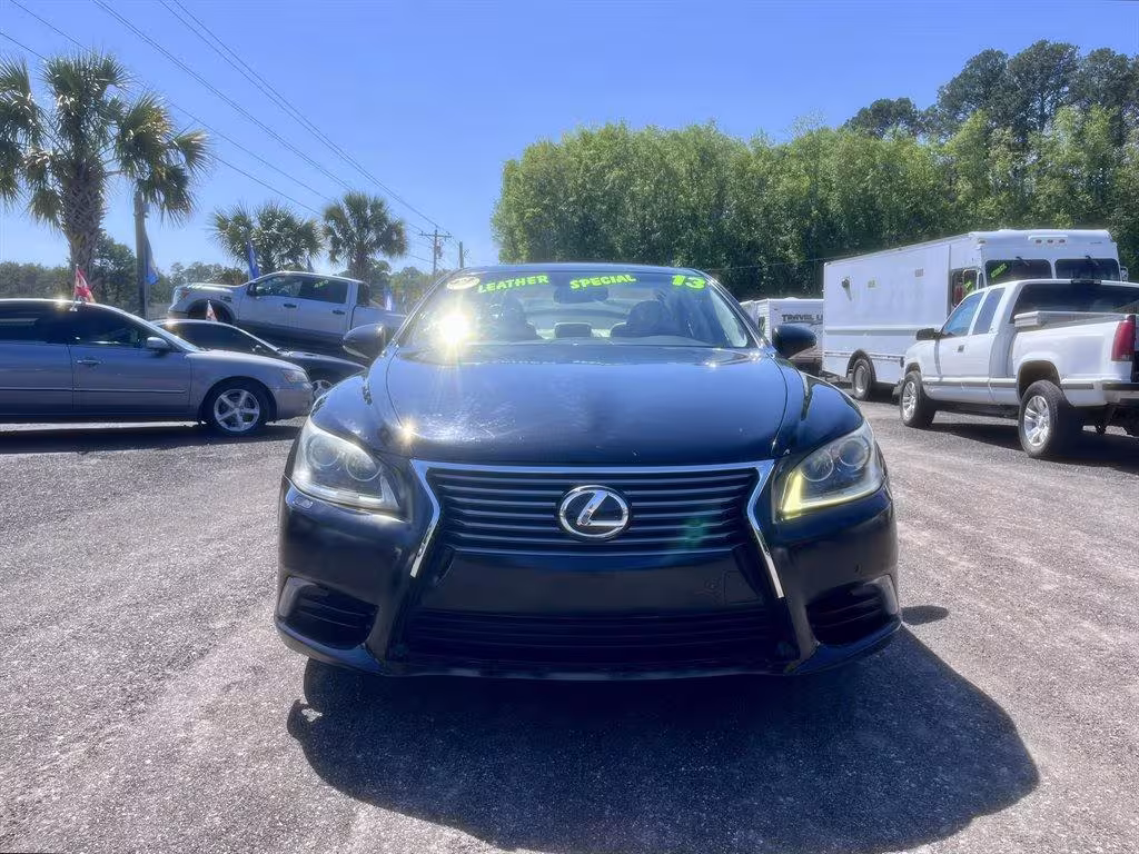 2013 Lexus LS 460 - JTHBL5EF9D5116251 - Image #1