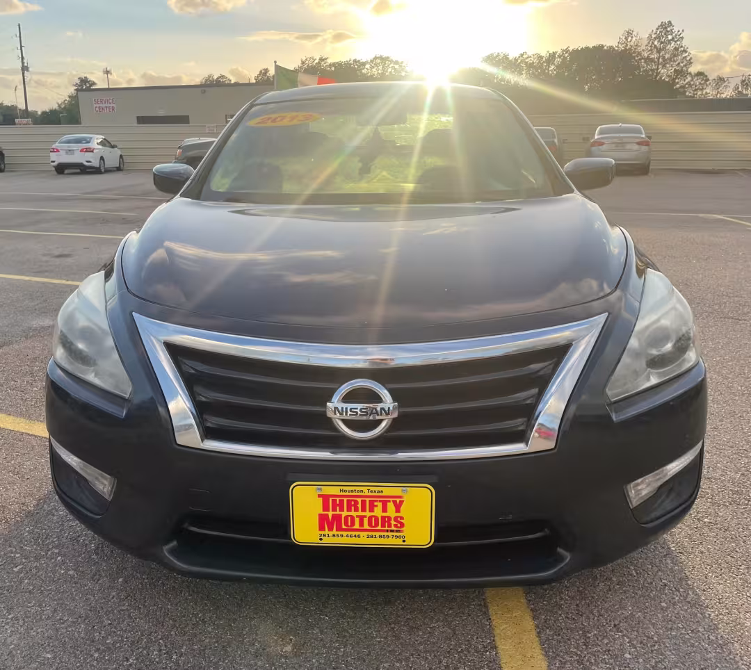 2013 Nissan Altima - 1N4AL3AP8DC102293 - Image #1