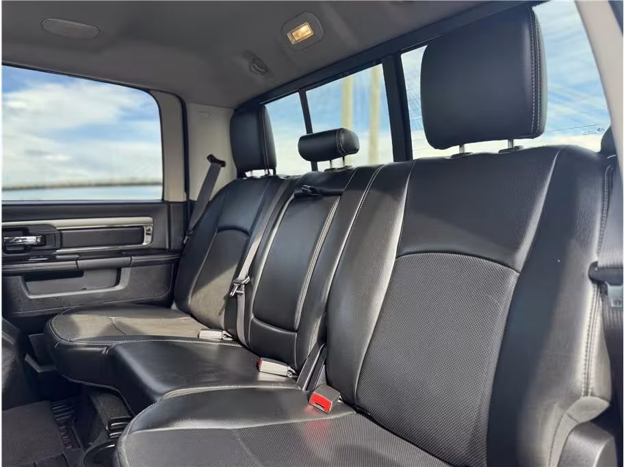 2013 Ram 1500 - 1C6RR7MT3DS646192 - Image #3