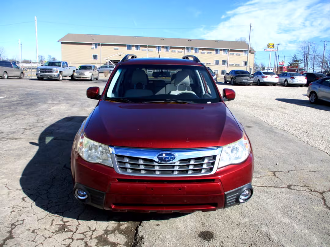 2013 Subaru Forester - JF2SHADC2DH401733 - Image #2