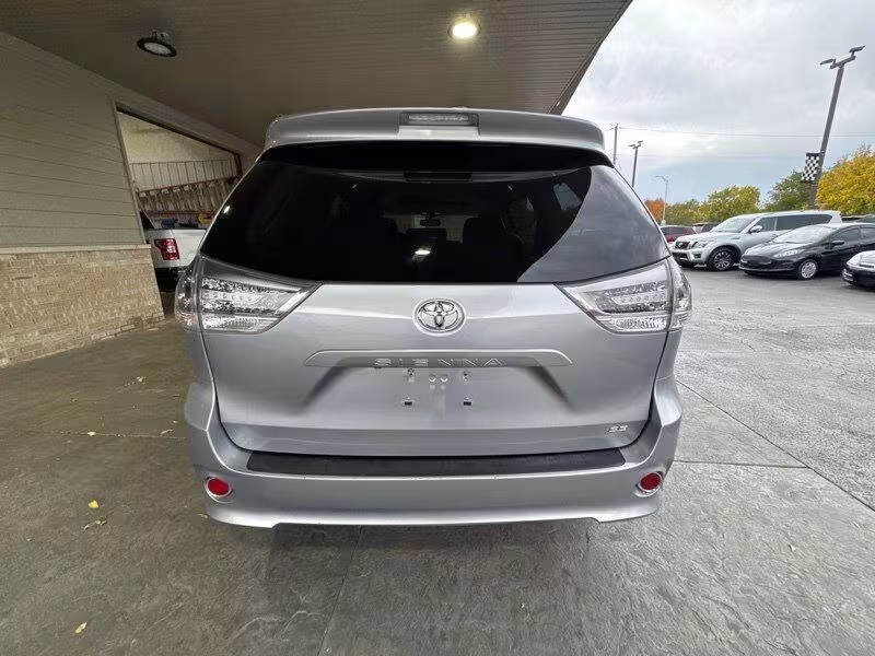 2013 Toyota Sienna - 5TDXK3DC9DS384796 - Image #4
