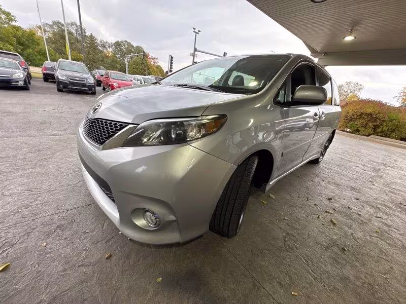 2013 Toyota Sienna - 5TDXK3DC9DS384796 - Image #7