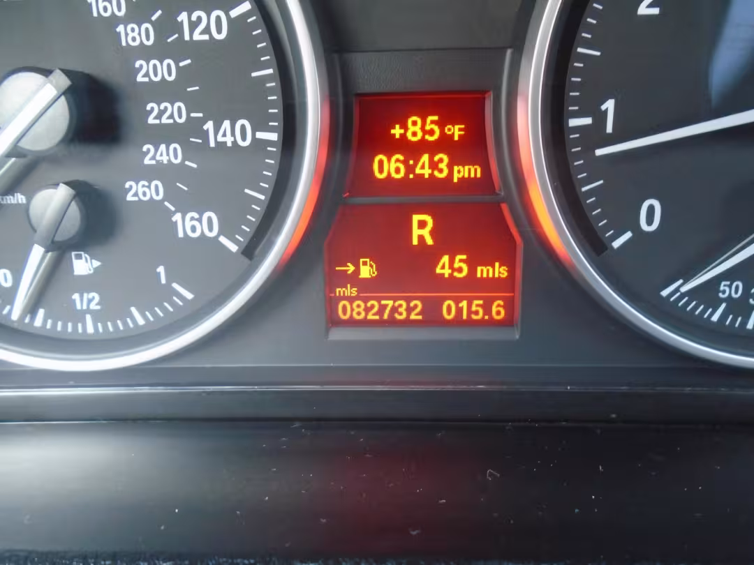 2014 BMW X1 - WBAVL1C55EVY21189 - Image #15