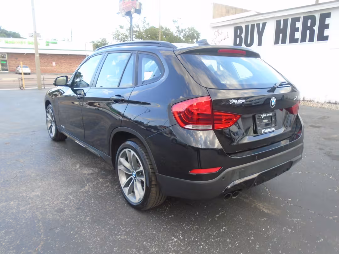2014 BMW X1 - WBAVL1C55EVY21189 - Image #6