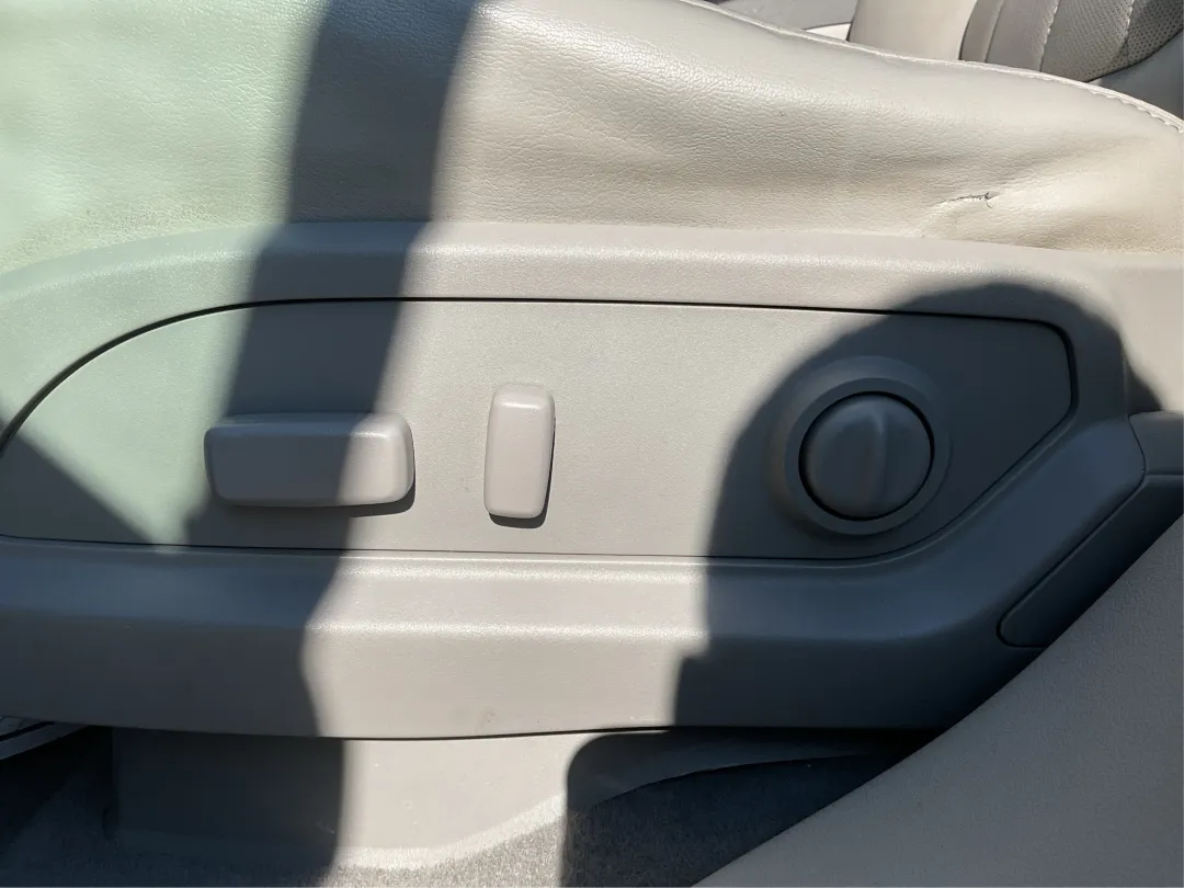 2014 Buick Enclave - 5GAKRBKDXEJ243117 - Image #18