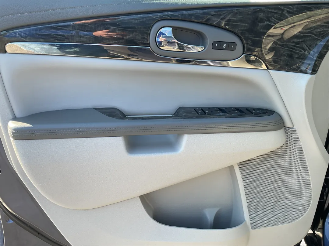 2014 Buick Enclave - 5GAKRBKDXEJ243117 - Image #19
