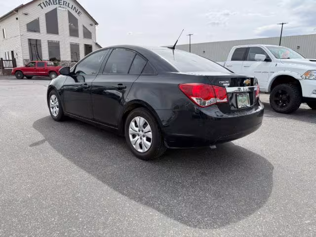 2014 Chevrolet Cruze - 1G1PA5SH5E7352123 - Image #2