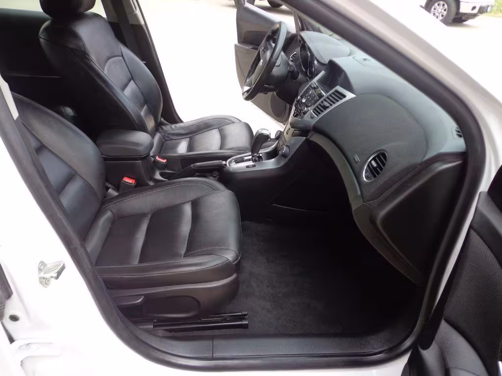 2014 Chevrolet Cruze - 1G1PG5SB2E7411574 - Image #15