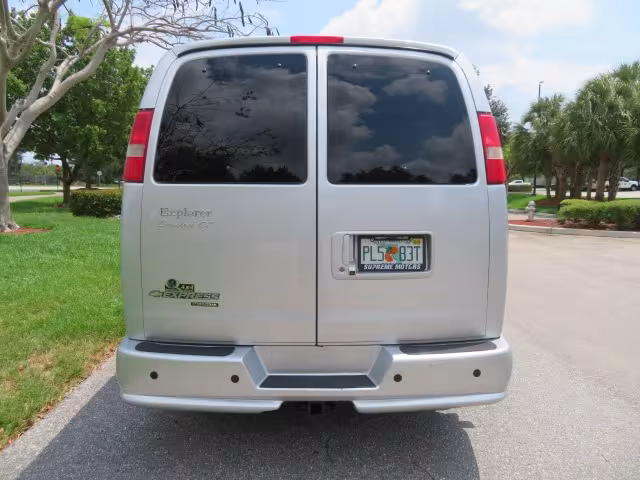 2014 Chevrolet Express - 1GBWGLCG3E1119859 - Image #17