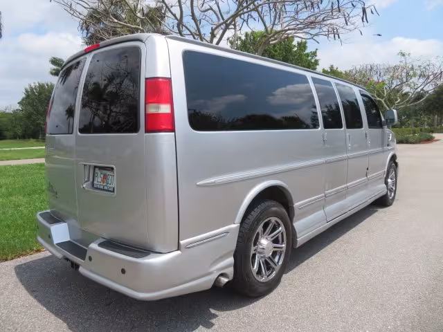 2014 Chevrolet Express - 1GBWGLCG3E1119859 - Image #18