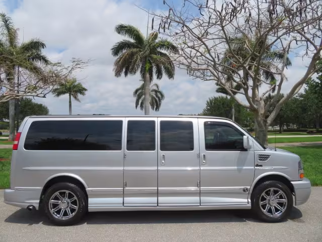 2014 Chevrolet Express - 1GBWGLCG3E1119859 - Image #19