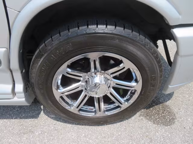 2014 Chevrolet Express - 1GBWGLCG3E1119859 - Image #29