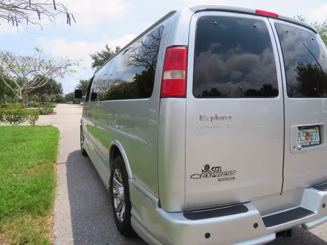 2014 Chevrolet Express - 1GBWGLCG3E1119859 - Image #36