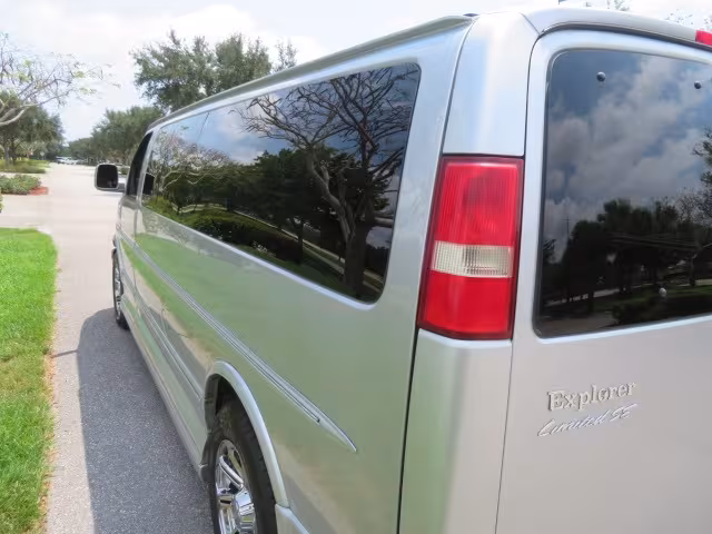 2014 Chevrolet Express - 1GBWGLCG3E1119859 - Image #38