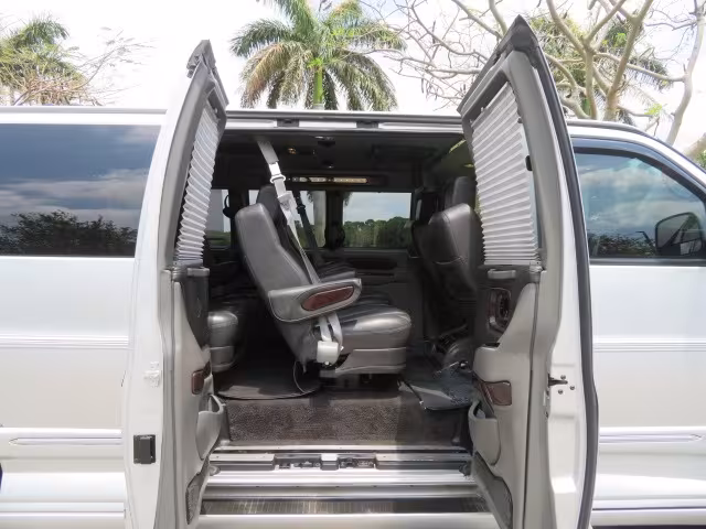 2014 Chevrolet Express - 1GBWGLCG3E1119859 - Image #45