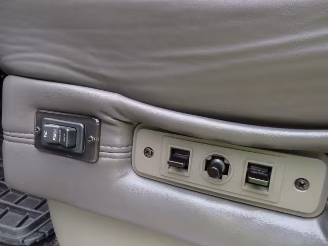 2014 Chevrolet Express - 1GBWGLCG3E1119859 - Image #79