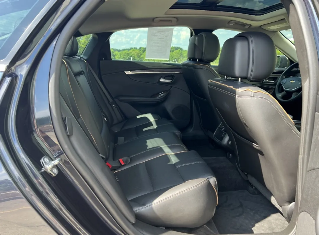 2014 Chevrolet Impala - 2G1155S34E9176226 - Image #19