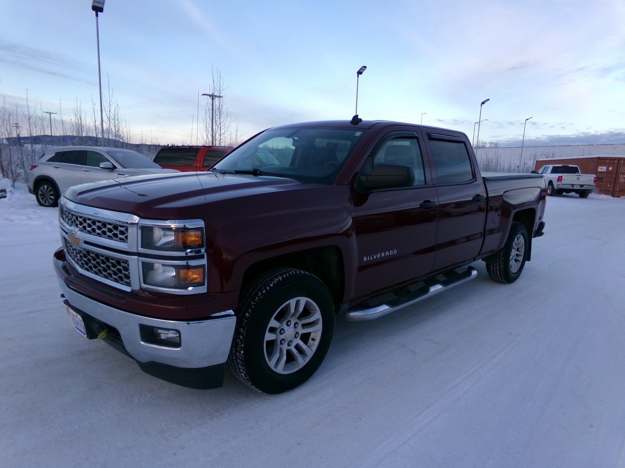 2014 Chevrolet Silverado 1500 - 3GCUKREC8EG556479 - Image #1