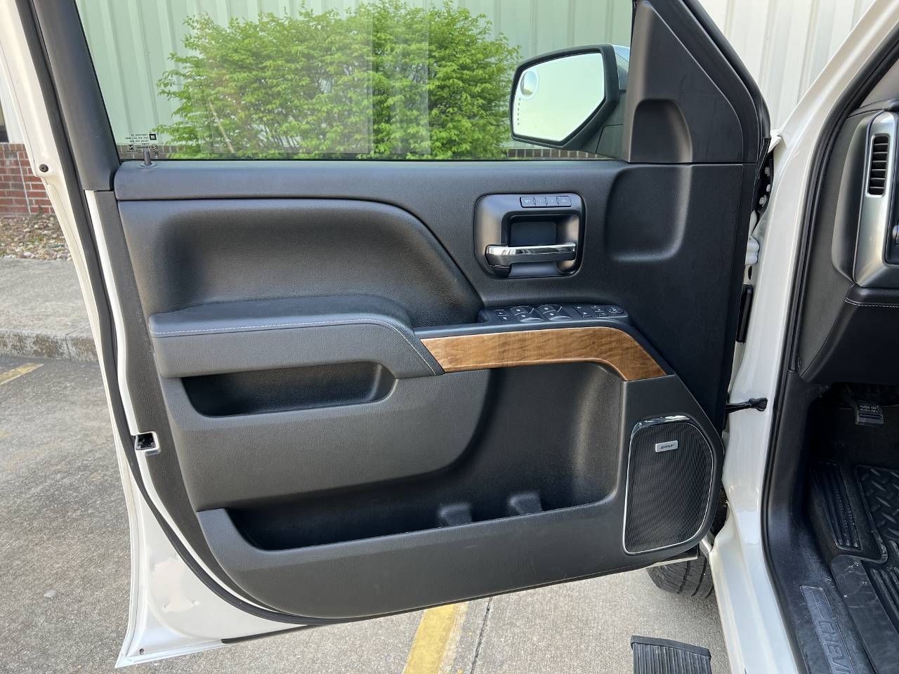 2014 Chevrolet Silverado 1500 - 3GCUKSEJ6EG463837 - Image #18