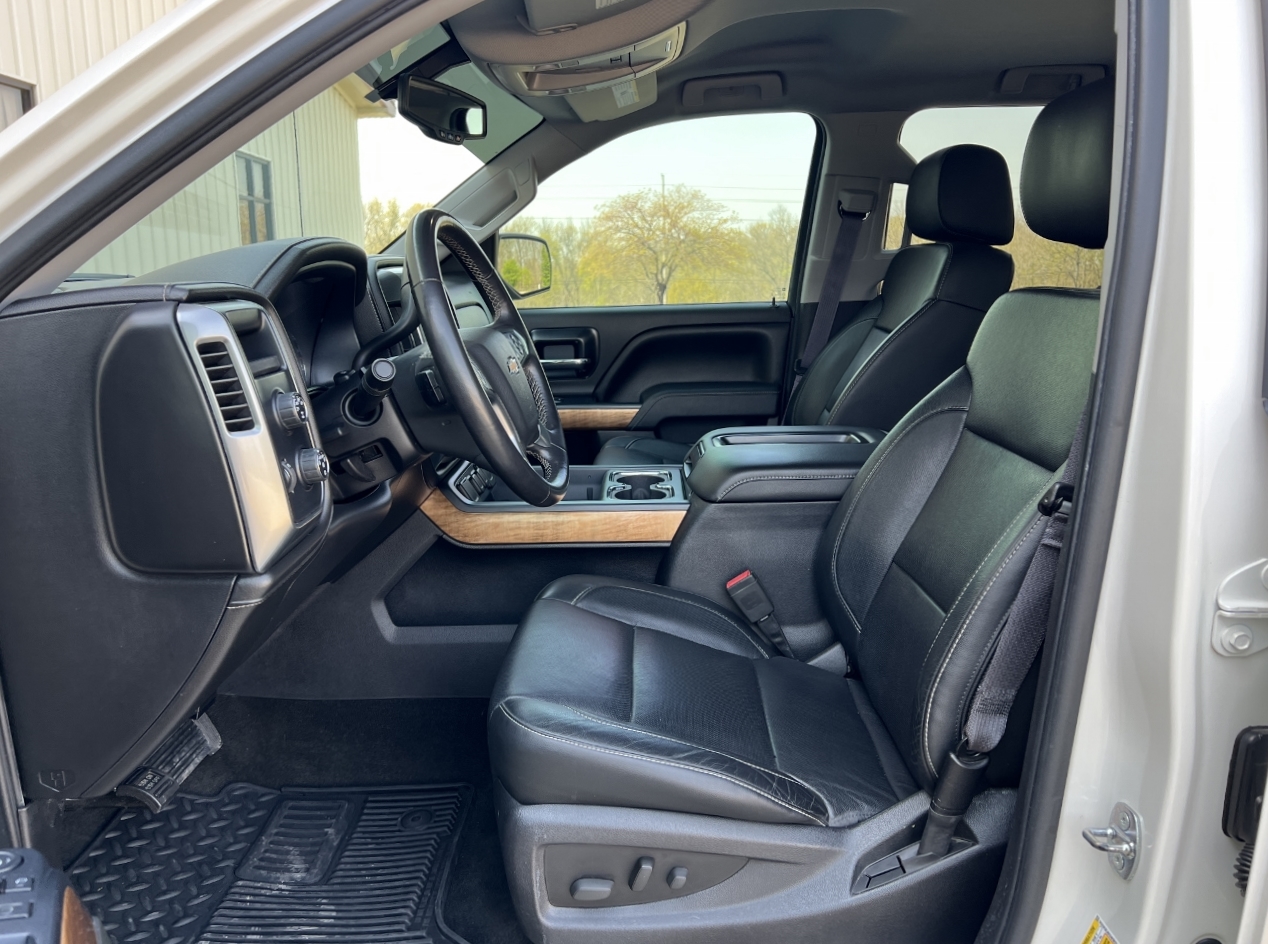 2014 Chevrolet Silverado 1500 - 3GCUKSEJ6EG463837 - Image #19